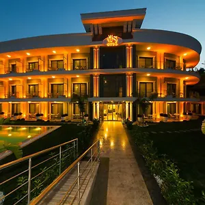 Otel As, Çeşme